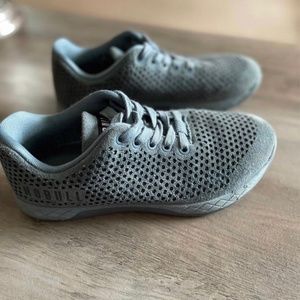 NoBull ice blue-gray suede trainers sz8W